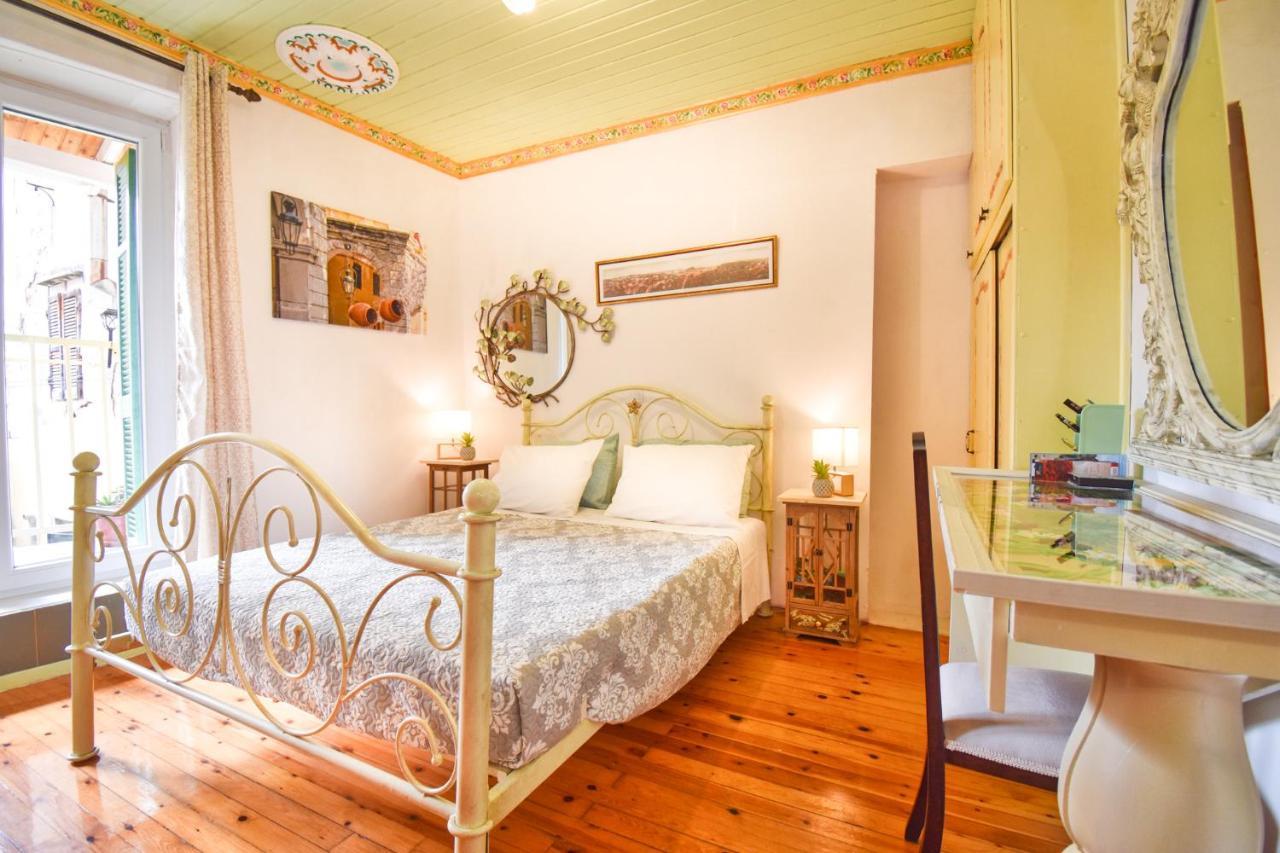 Venetian Well Gallery Apartment In Corfu Old Town Exterior foto
